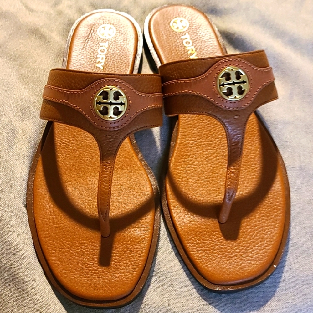 New Tory Burch sandles size 10